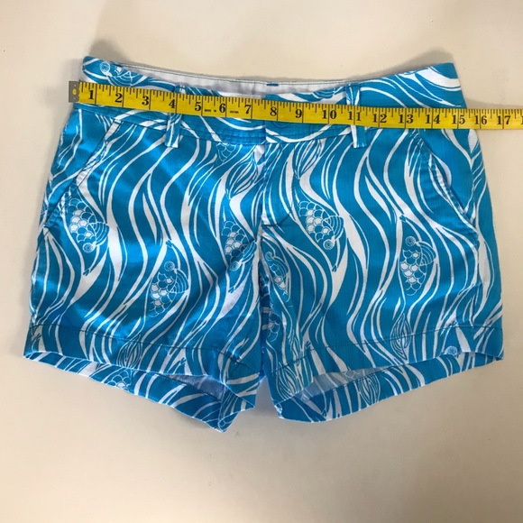 Lilly Pulitzer Callahan Joe Fish Shorts - Picture 3 of 10